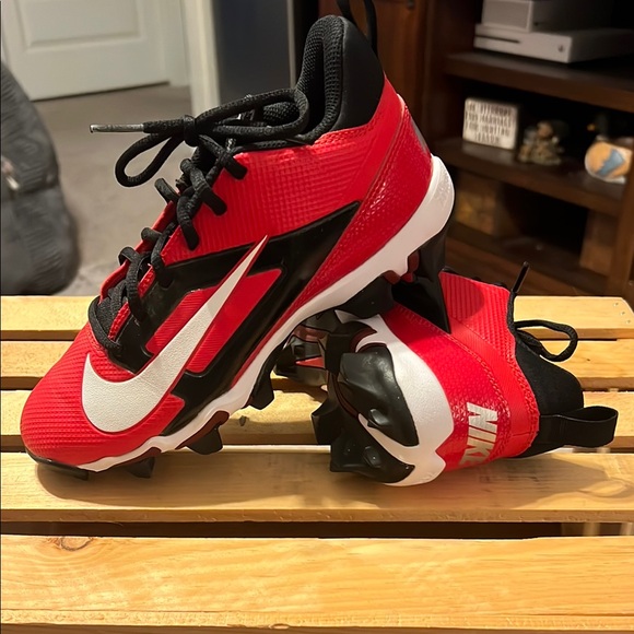 Nike Kids Alpha Menace 4 Shark Cleats - Picture 2 of 5